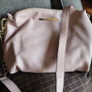Lady's light pink purse